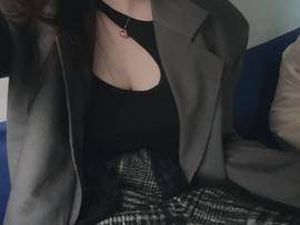 霹雳球休主播照片