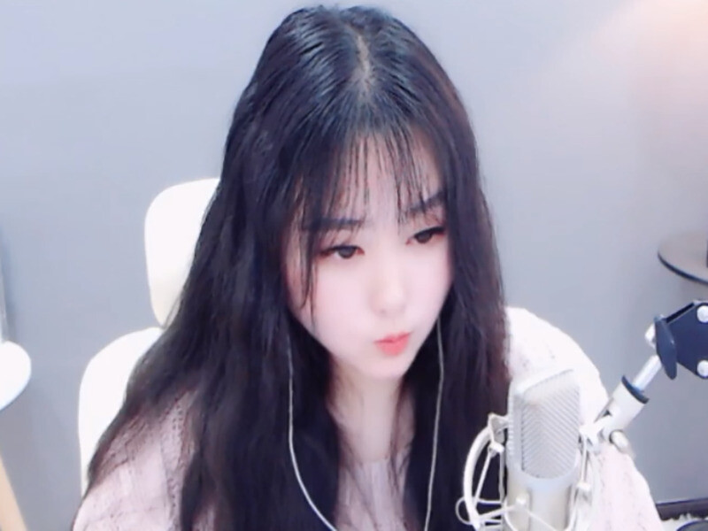 BD丸子给你唱的主播海报