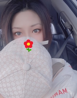 素雪好运连连主播照片