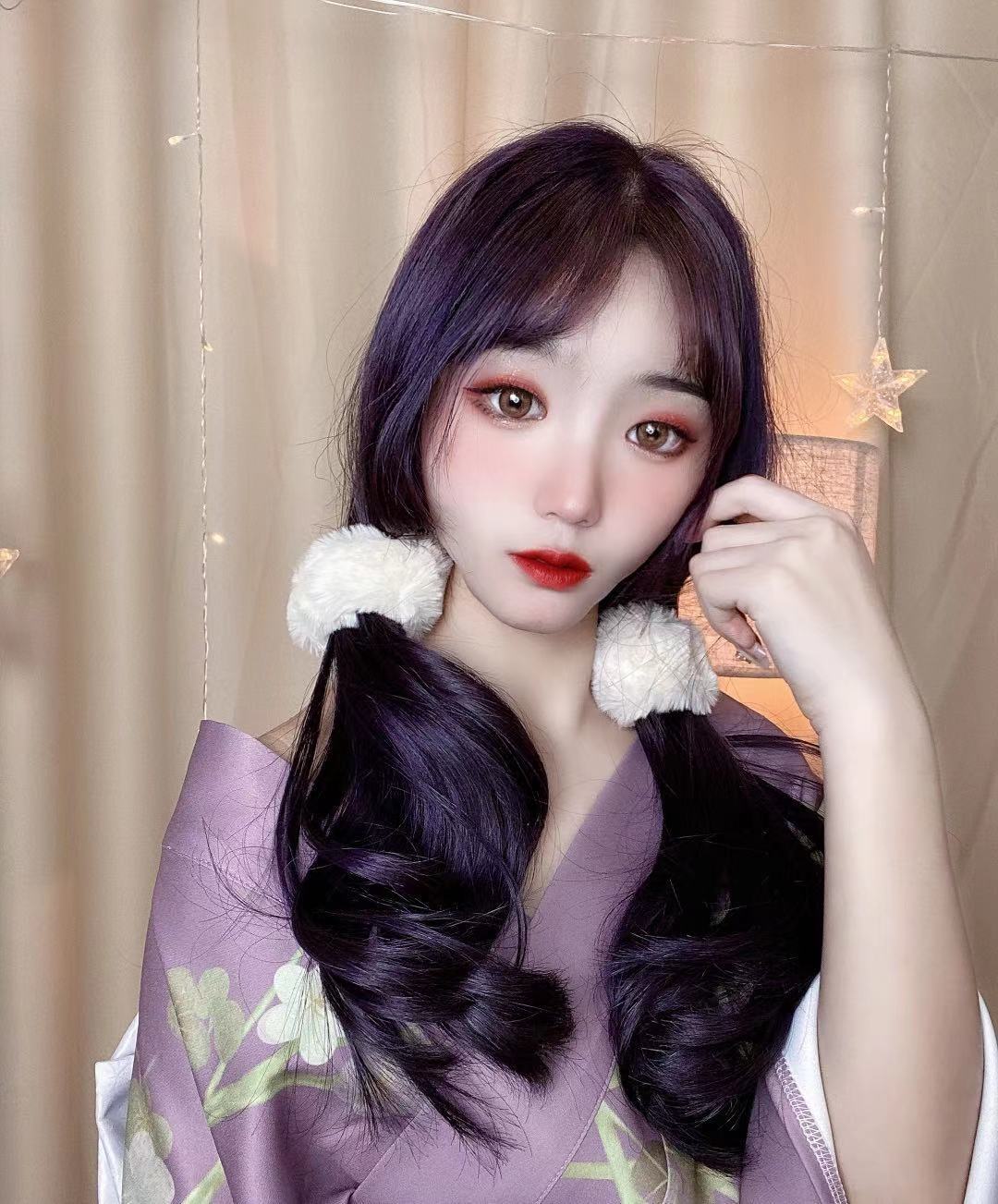 婷妹暂休的主播照片