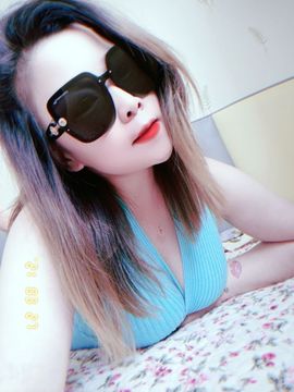 迷人的小妖精👑的图片