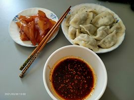 ╰╮玲珑╭╯主播照片