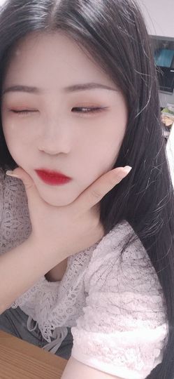 糯小九主播照片