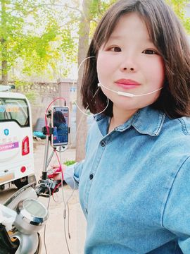 婷妹外卖小姐姐的图片