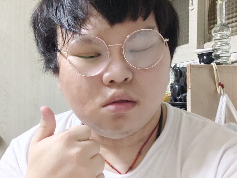 眼睛不好-小宁的主播海报