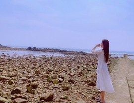 跑调嘉💟休主播照片