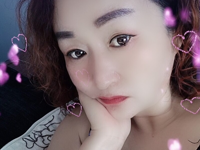 草原莹妹的主播海报
