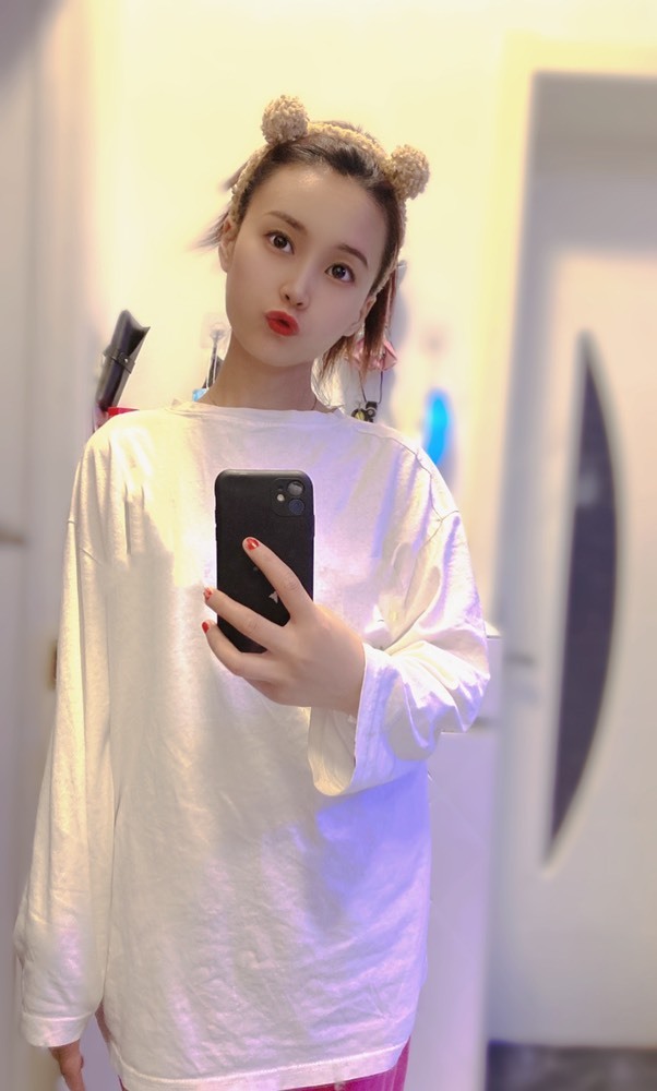 钱小亿的图片