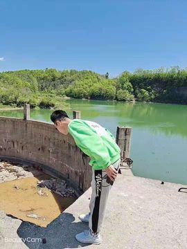 佑道♥恭贺YOU杨禧主播照片