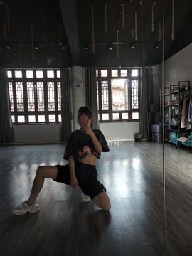 会跳舞的肉肉主播照片