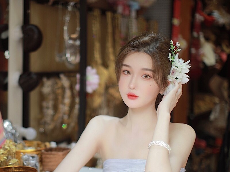 热舞燃燃的主播海报