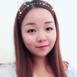琳琳爱歌唱主播照片