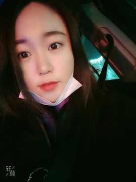 🐯双双🍀主播照片