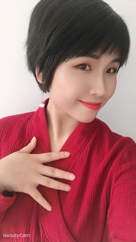 茶茶幸运星主播照片