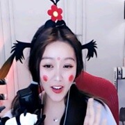 琵琶欣♥_🐼