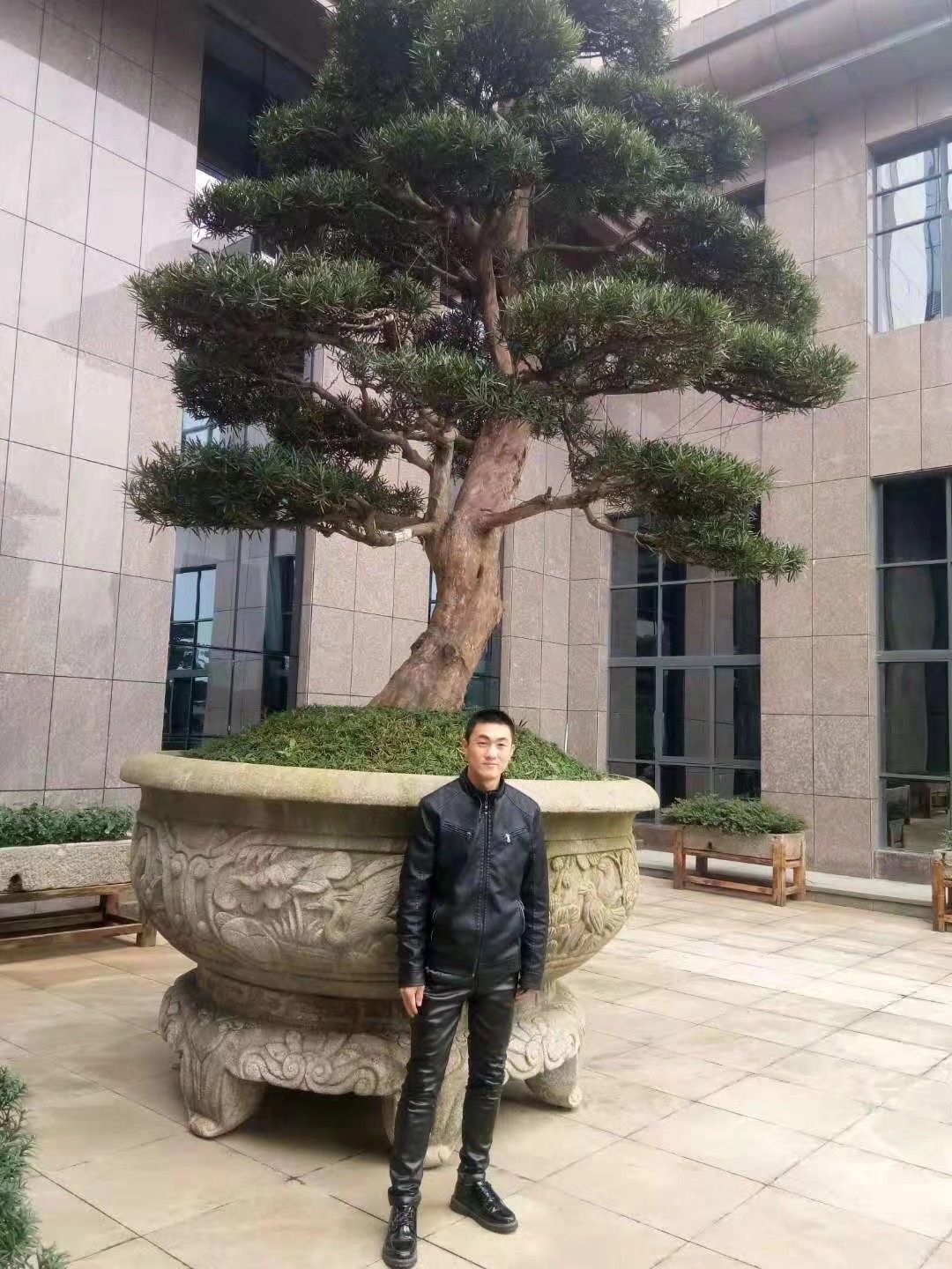 我女人要用生命爱她的主播照片