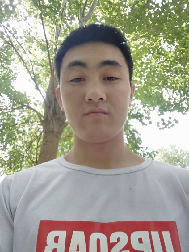 我女人要用生命爱她的主播照片