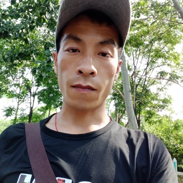 小峰寻找爱情的主播照片