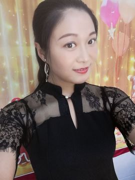 自信的小姐姐🤗🤗主播照片
