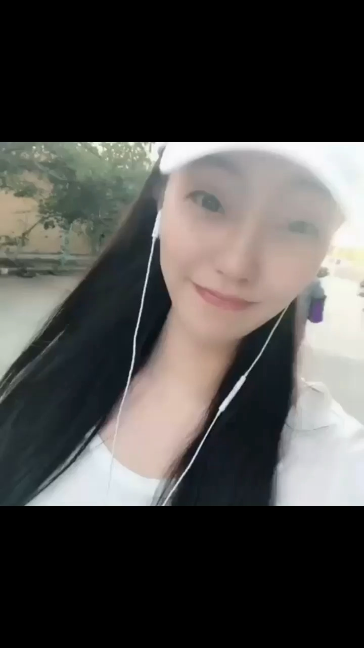 也不知道怎么就这个画质🥲