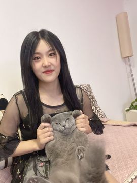 敢敢^O^主播照片