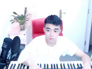 届届🌟钢琴弹唱