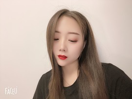 小小颖～主播照片