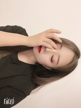 小小颖～主播照片