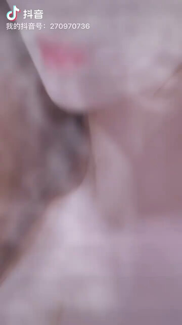 我宁愿把自己伪装的让