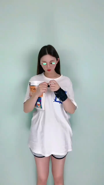 悟空取的是经，你取的