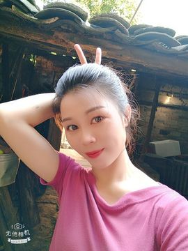 六月皮皮贪财还好色主播照片