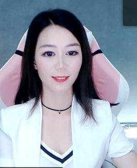 现实✔差距主播照片