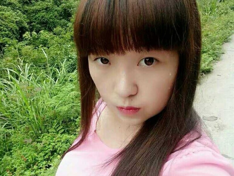 义海恩山的主播海报
