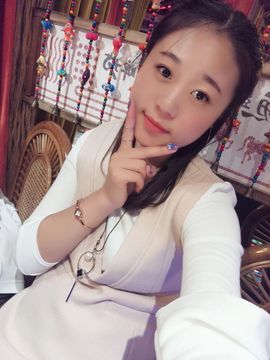 🐯双双🍀主播照片