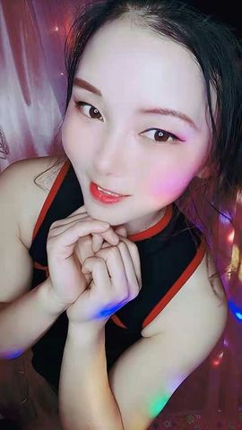 重庆小糖糖律师助理主播照片