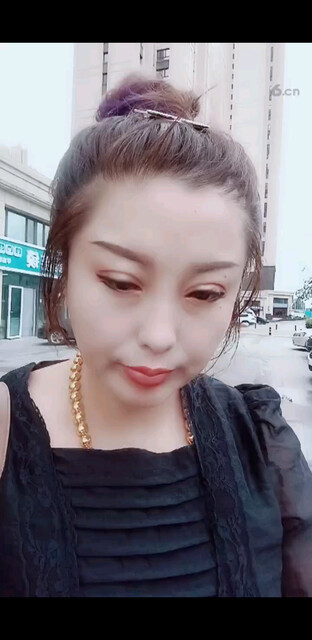 我喜欢交朋友，我们可