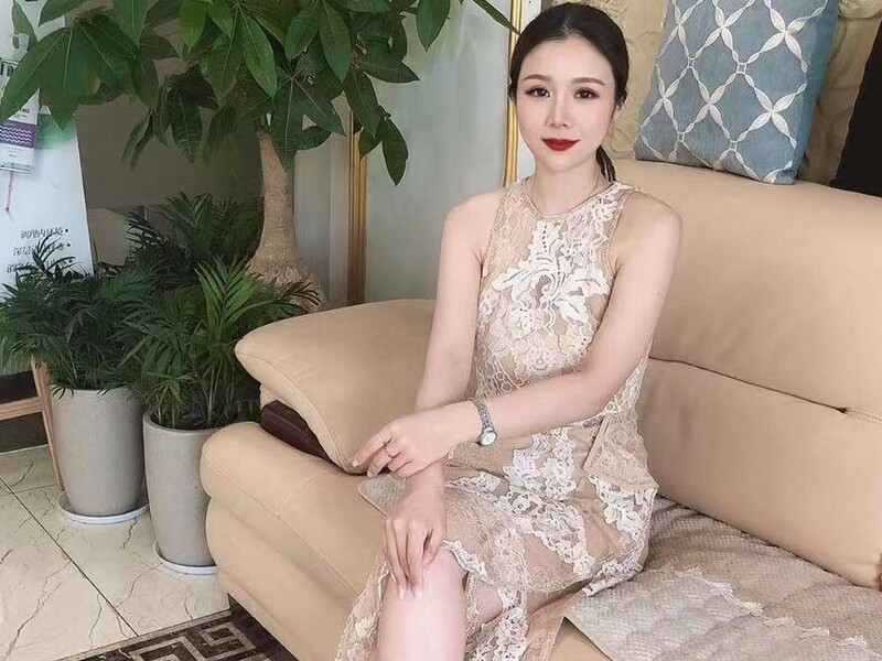 MM、、的主播海报