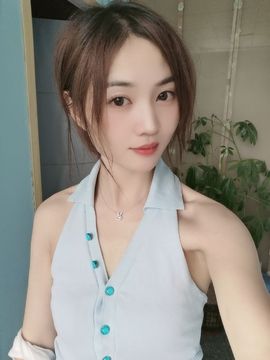 千秋雪yiliya主播照片