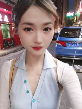 千秋雪yiliya主播照片
