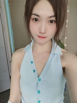 千秋雪yiliya主播照片