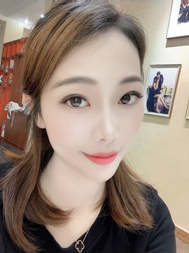 娜子呀💕没人疼主播照片
