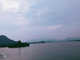 小耗子上灯台的图片