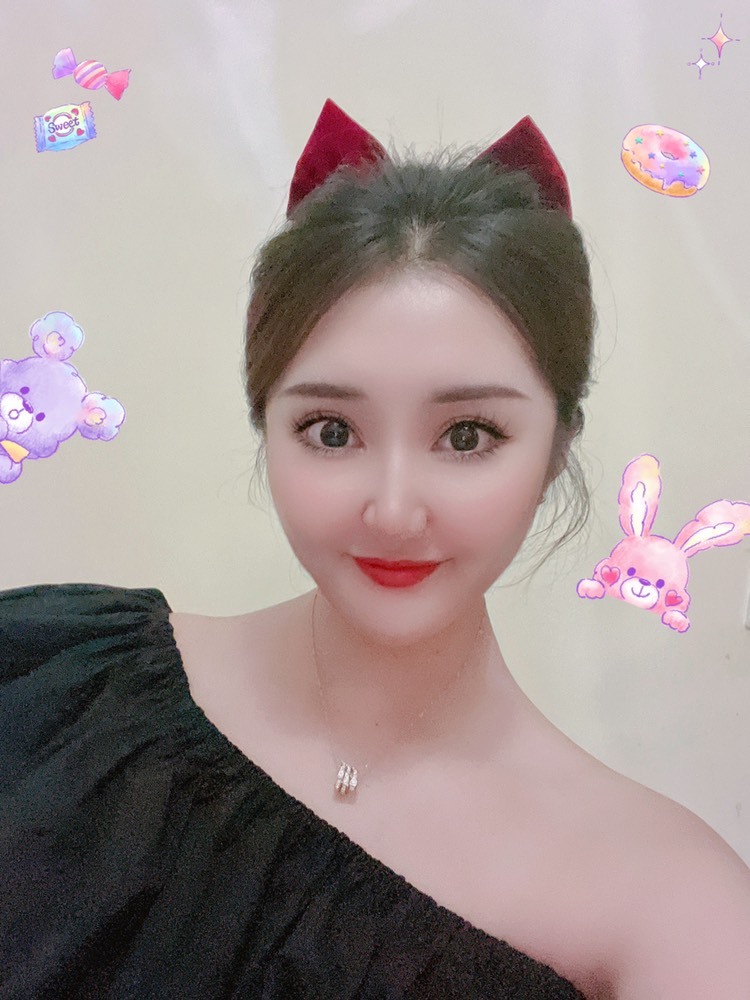 丫总❤言言的图片