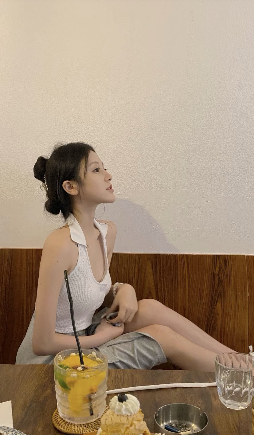 小羊睡了吗的主播照片