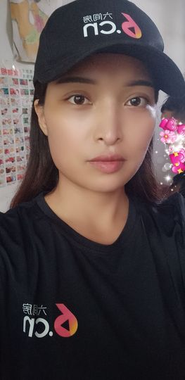 小芳，🌸减肥打卡主播照片