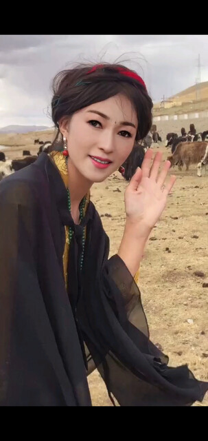 /大笑