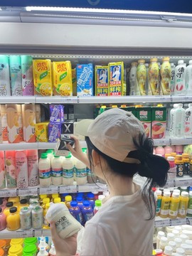 温幼安主播照片