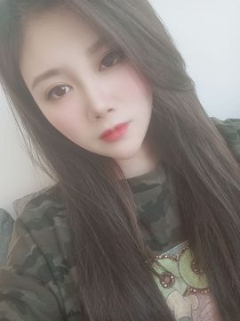 吴小优主播照片