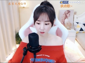 光头永恒+光头墨墨主播照片