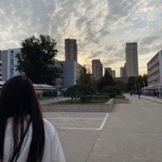 小陈没烦恼！头像